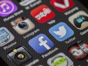 Vine vs. Instagram – The Competition Heats Up